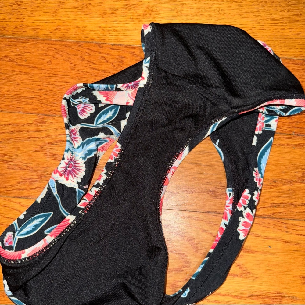 Old Navy black floral square neck bikini swim top and bottoms S - Picture 13 of 14